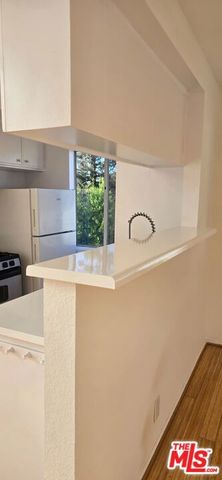 2305 Glendale Boulevard, Los Angeles, CA 90039
