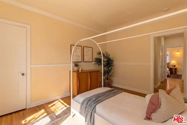 1667 N Allen Avenue, Pasadena, CA 91104