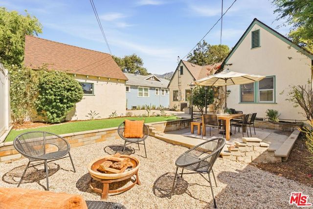 1667 N Allen Avenue, Pasadena, CA 91104