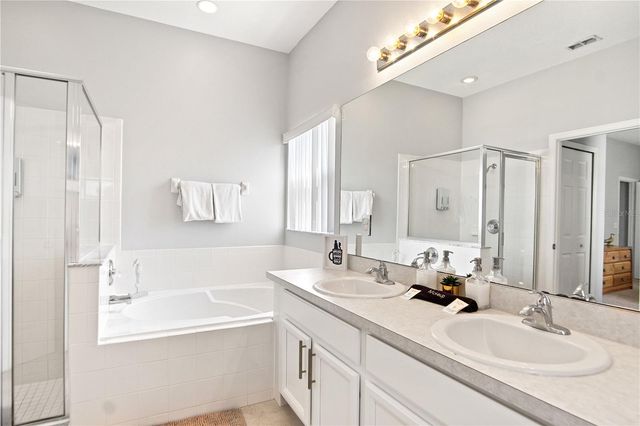 130 MARY JO LANE, Davenport, FL 33897