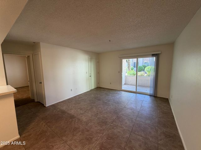 10610 S 48TH Street 1025, Phoenix, AZ 85044