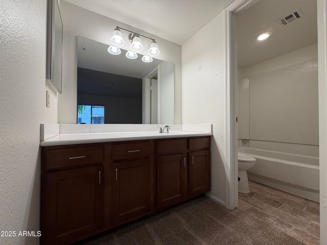 10610 S 48TH Street 1025, Phoenix, AZ 85044