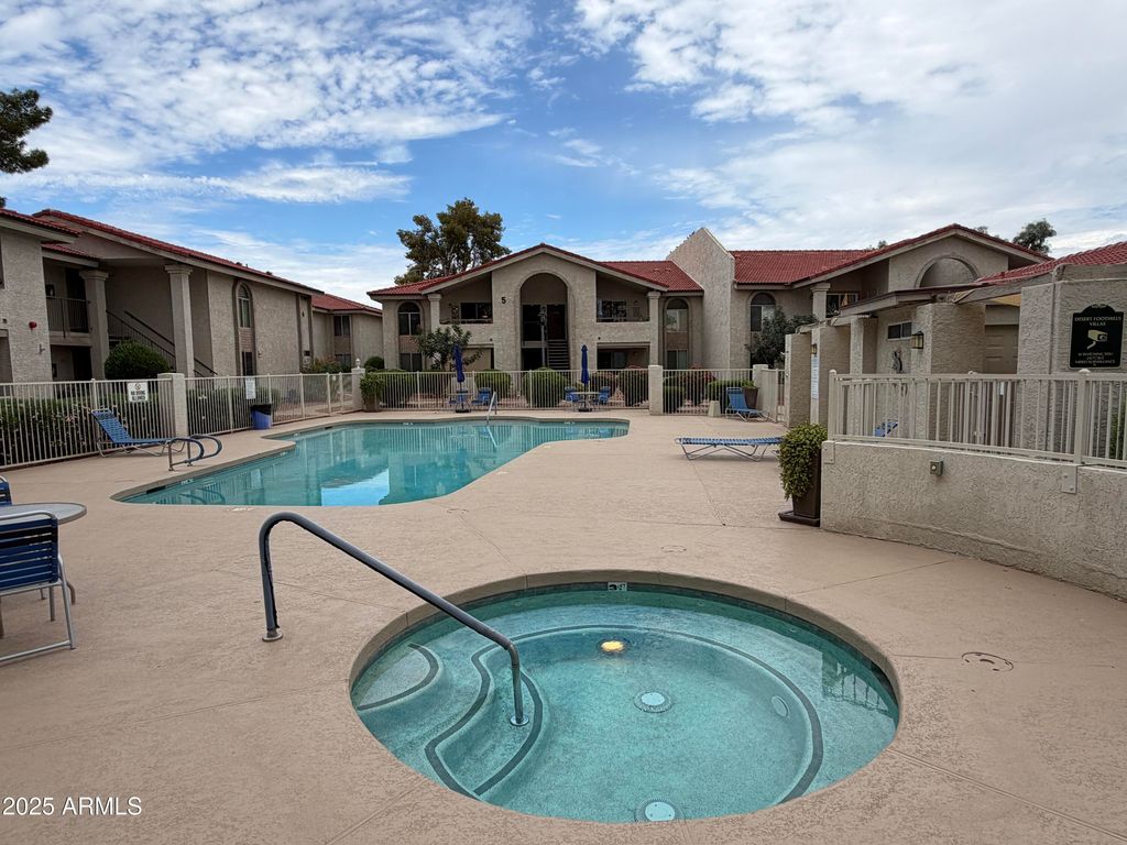 10610 S 48TH Street 1025, Phoenix, AZ 85044