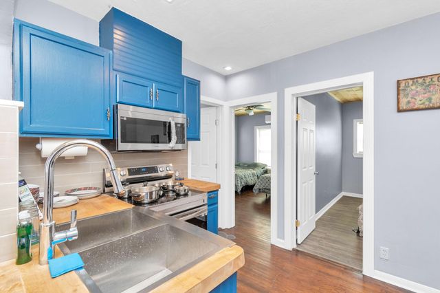 915 8th Street, Galveston, TX 77550