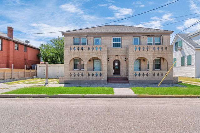 915 8th Street, Galveston, TX 77550