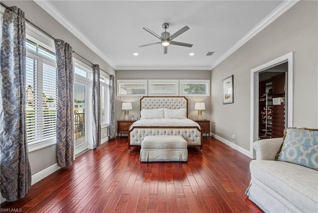 453 18th AVE S, Naples, FL 34102