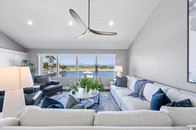 6 Kingston, Coronado, CA 92118