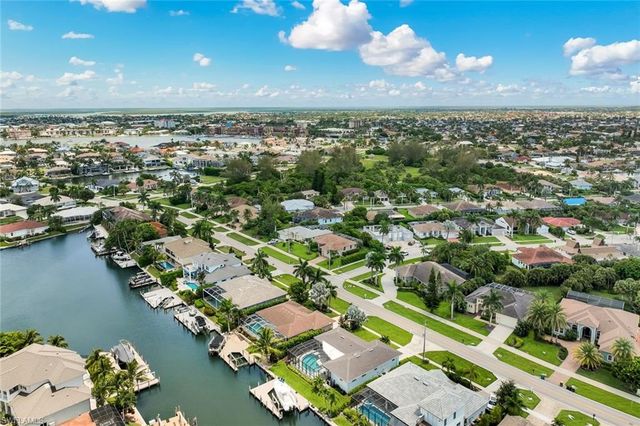 641 Hernando DR, Marco Island, FL 34145