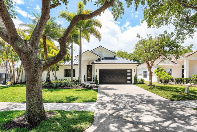 1210 Delray Lakes Drive, Delray Beach, FL 33444