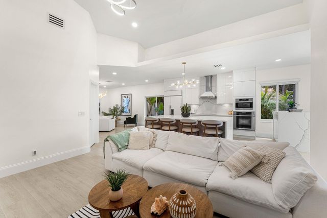 1210 Delray Lakes Drive, Delray Beach, FL 33444