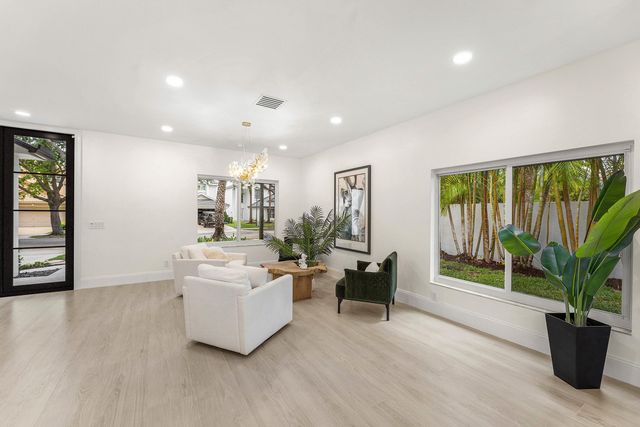 1210 Delray Lakes Drive, Delray Beach, FL 33444