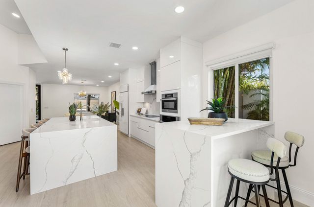 1210 Delray Lakes Drive, Delray Beach, FL 33444