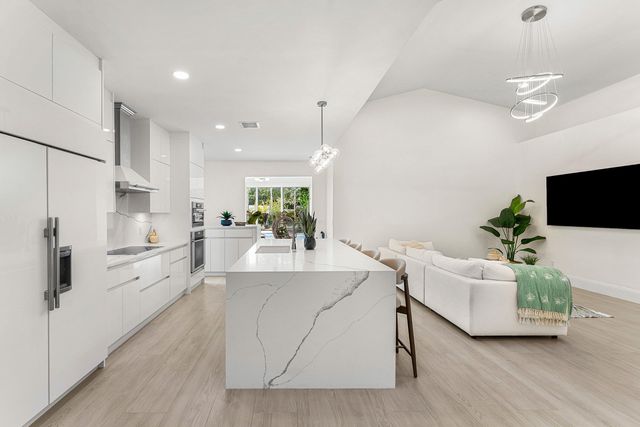 1210 Delray Lakes Drive, Delray Beach, FL 33444