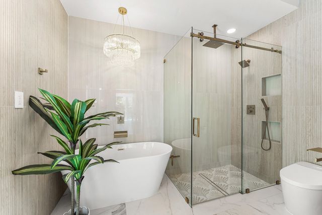1210 Delray Lakes Drive, Delray Beach, FL 33444