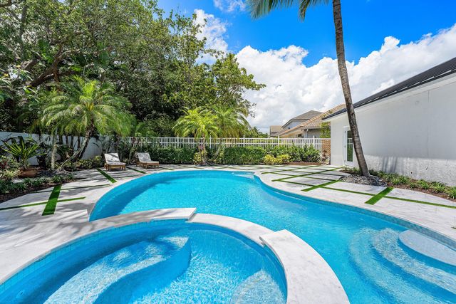 1210 Delray Lakes Drive, Delray Beach, FL 33444