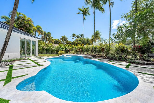 1210 Delray Lakes Drive, Delray Beach, FL 33444
