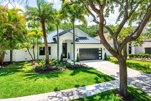 1210 Delray Lakes Drive, Delray Beach, FL 33444