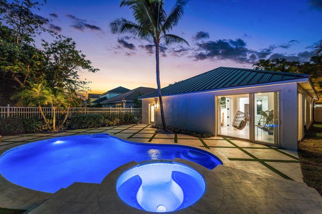 1210 Delray Lakes Drive, Delray Beach, FL 33444