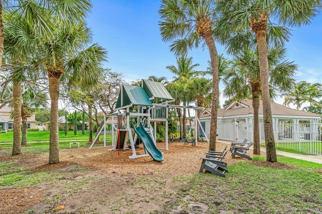 1210 Delray Lakes Drive, Delray Beach, FL 33444
