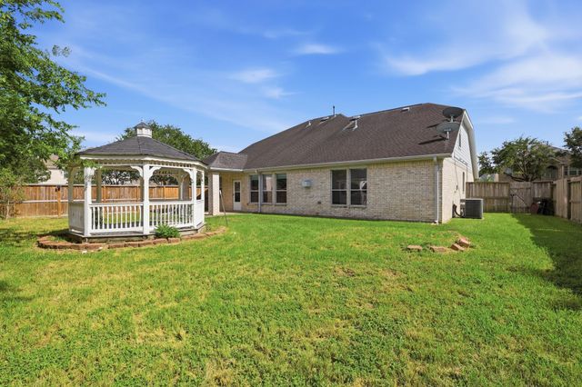 15902 Emerald Briar Lane, Houston, TX 77084