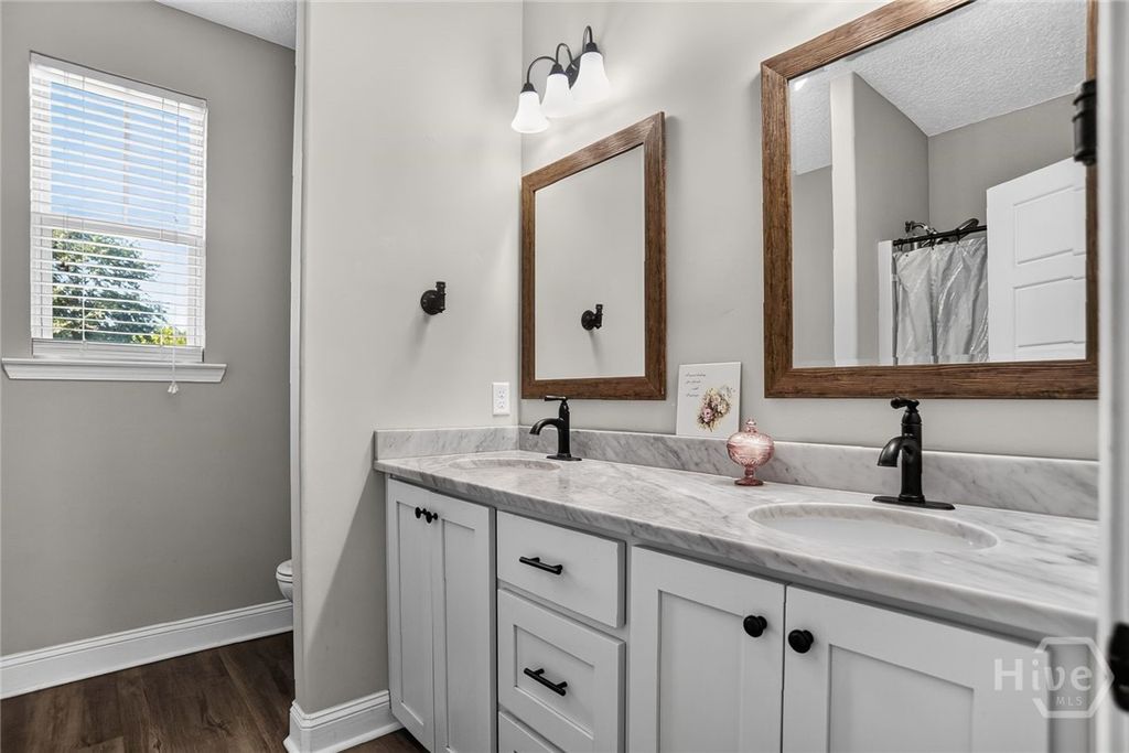 Image 10 of property listing at 110 Amelia Court, Guyton, GA 31312
