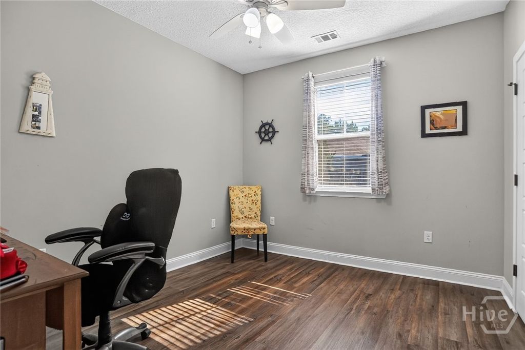 Image 14 of property listing at 110 Amelia Court, Guyton, GA 31312