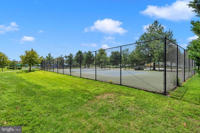 4907 CORDOVA CT, Waldorf, MD 20602