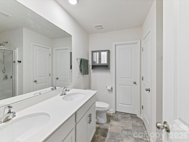 724 Larmore Avenue, Charlotte, NC 28216