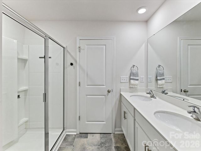 724 Larmore Avenue, Charlotte, NC 28216