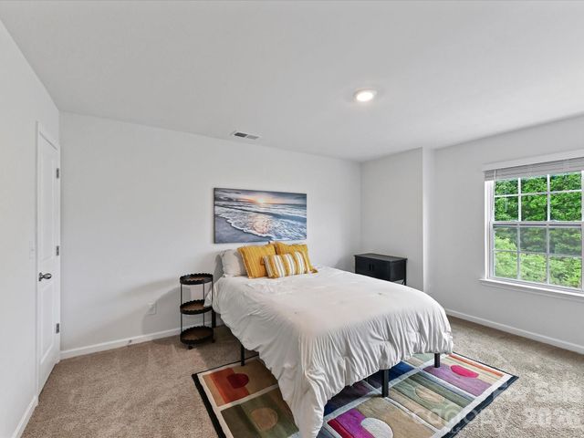 724 Larmore Avenue, Charlotte, NC 28216