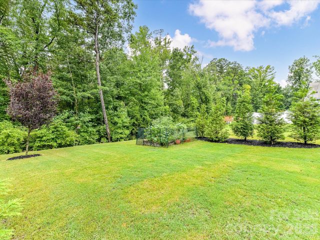 724 Larmore Avenue, Charlotte, NC 28216