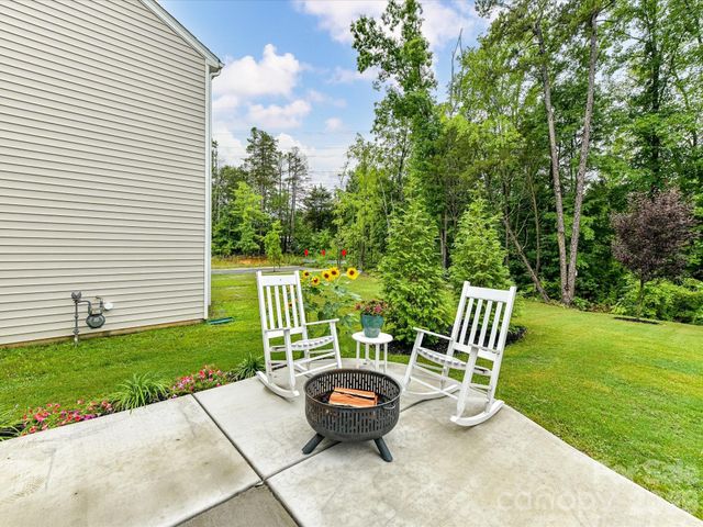 724 Larmore Avenue, Charlotte, NC 28216