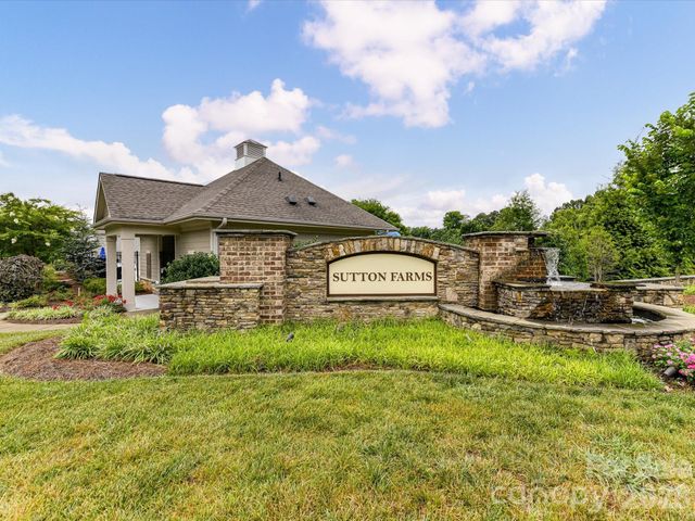 724 Larmore Avenue, Charlotte, NC 28216