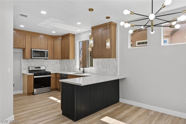 2125 Capestone Street, Las Vegas, NV 89134