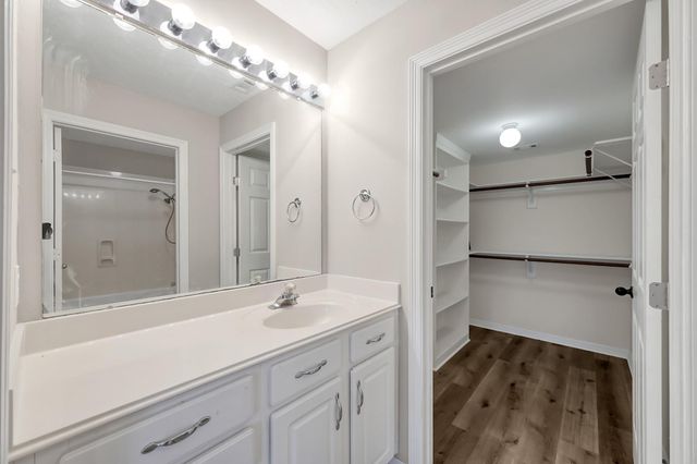 12102 Mustang Avenue, Willis, TX 77378