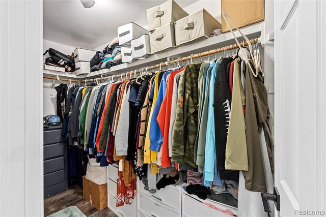 4971 N Tipsico Lake Road, Hartland, MI 48353