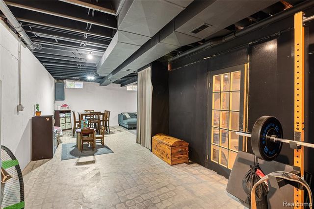 4971 N Tipsico Lake Road, Hartland, MI 48353