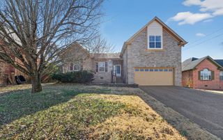 6356 Paddington Way, Antioch, TN 37013