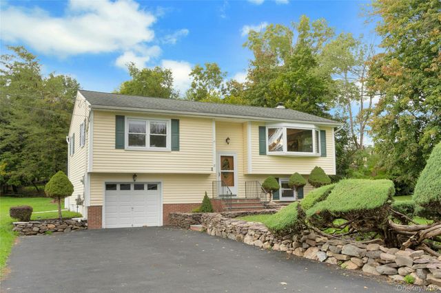 17 Hunter Street, Highland Mills, NY 10930