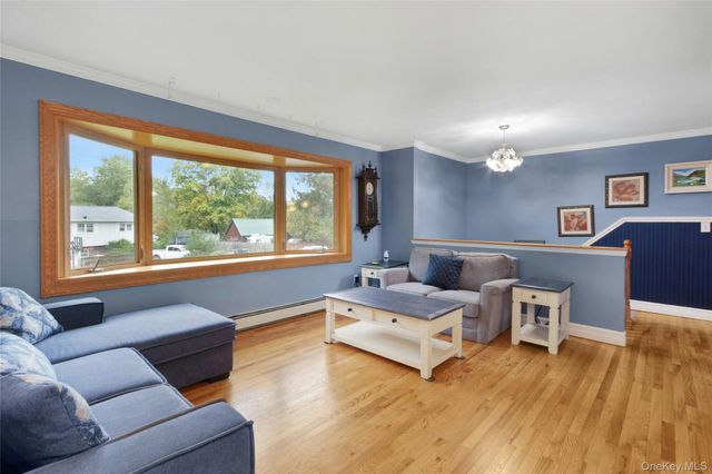 17 Hunter Street, Highland Mills, NY 10930