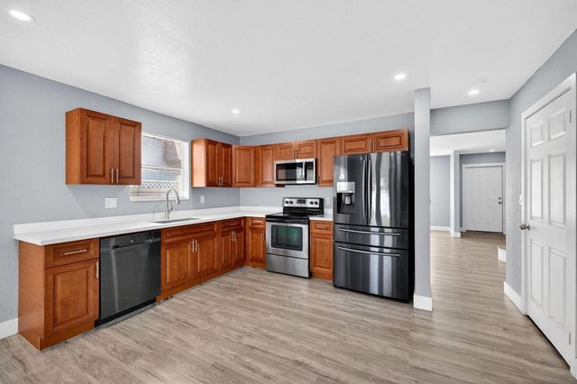 5424 SW 44th Terrace, Dania Beach, FL 33314