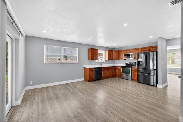 5424 SW 44th Terrace, Dania Beach, FL 33314