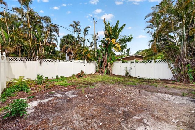 5424 SW 44th Terrace, Dania Beach, FL 33314