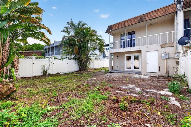 5424 SW 44th Terrace, Dania Beach, FL 33314