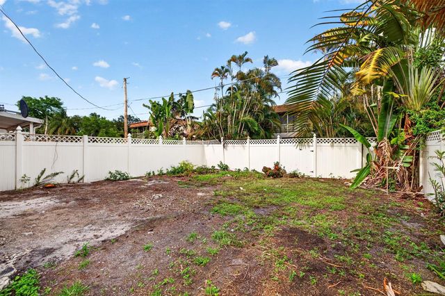 5424 SW 44th Terrace, Dania Beach, FL 33314