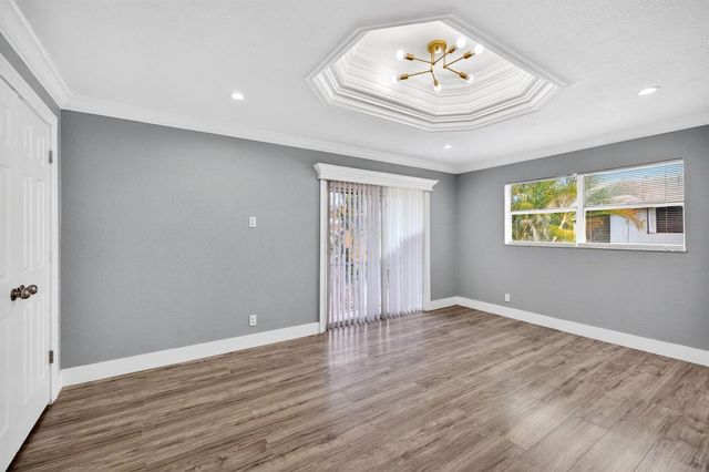 5424 SW 44th Terrace, Dania Beach, FL 33314