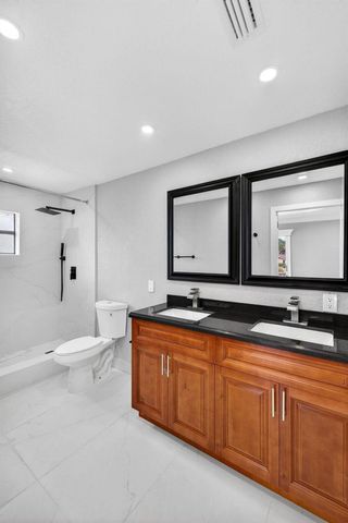 5424 SW 44th Terrace, Dania Beach, FL 33314