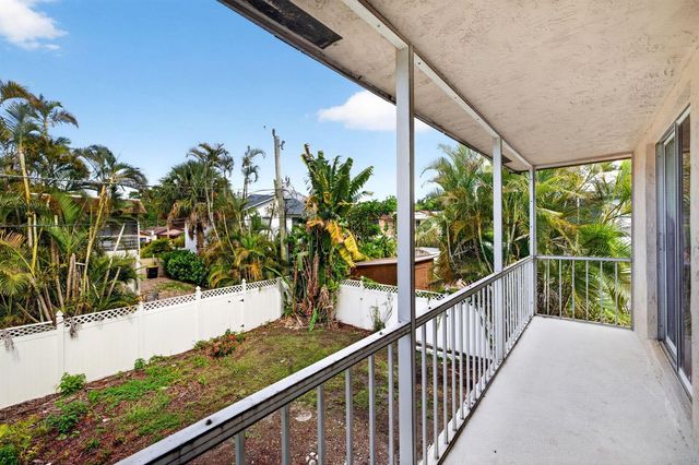 5424 SW 44th Terrace, Dania Beach, FL 33314