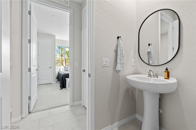 9 Desert Juniper Lane, Henderson, NV 89011