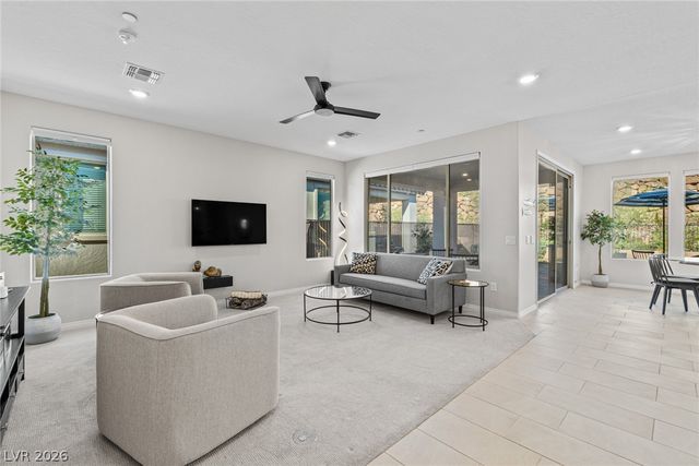 9 Desert Juniper Lane, Henderson, NV 89011